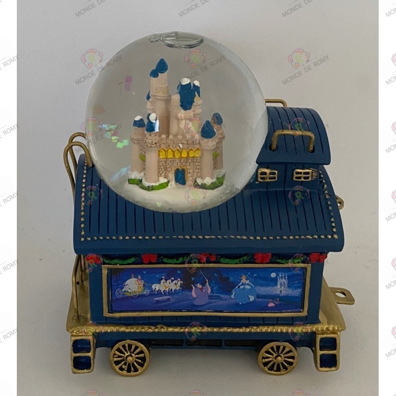 Wagon Bradford Exchange snowglobe Chateau Cendrillon  -Disney