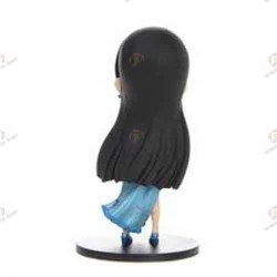 One Piece Figurine QPOSKET Boa Hancock Winter Blue Import Japon dos