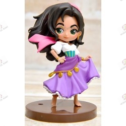 Disney characters QPOSKET Petit: Les Cloches de Notre Dame Esmeralda face socle